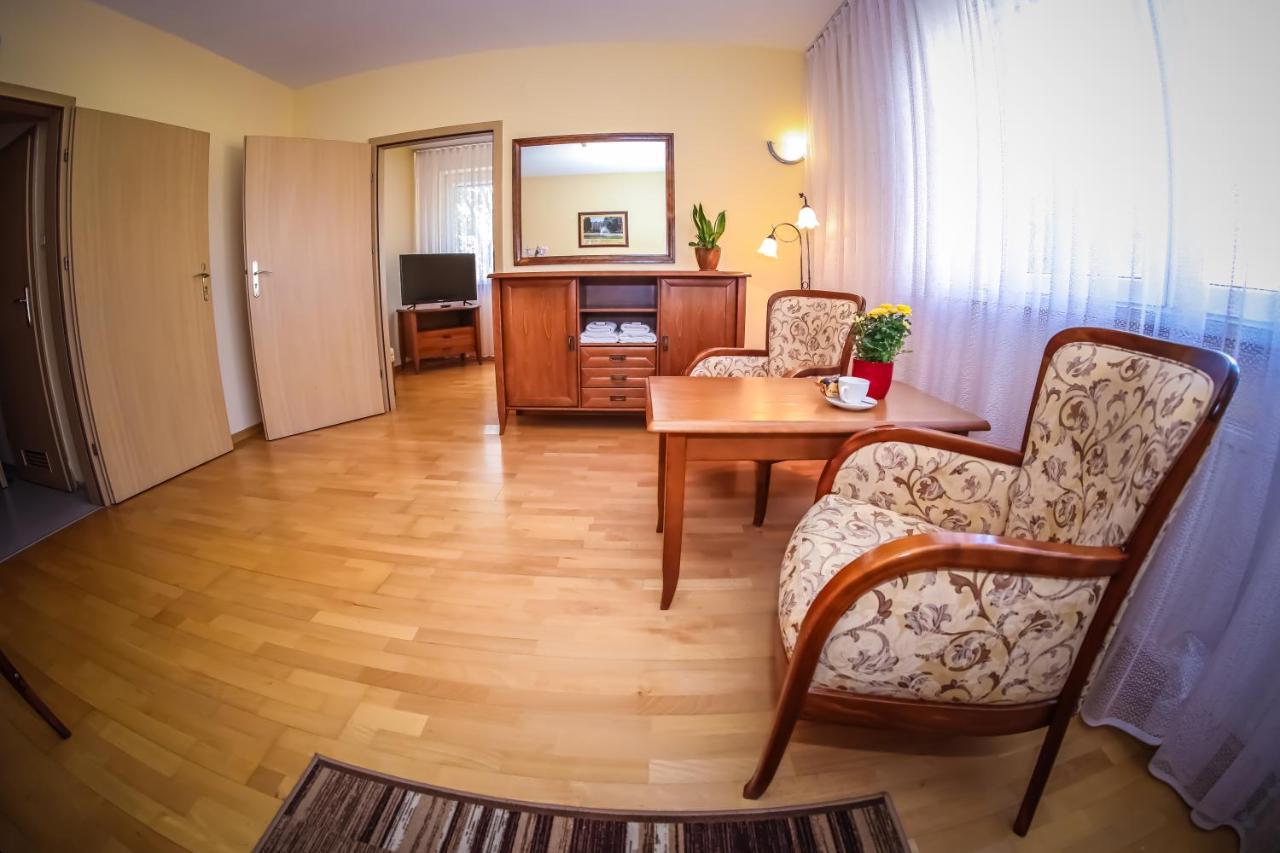 Hotel Uniwersytecki Stary Toruń Eksteriør billede